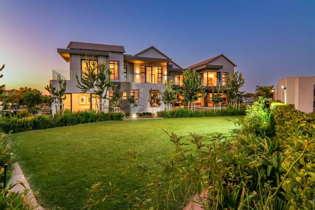 House in Centurion, Gauteng, South Africa 3 - 18022475
