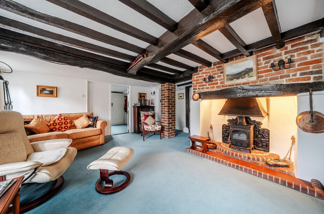 House in Elstead, England 2 - 18022454