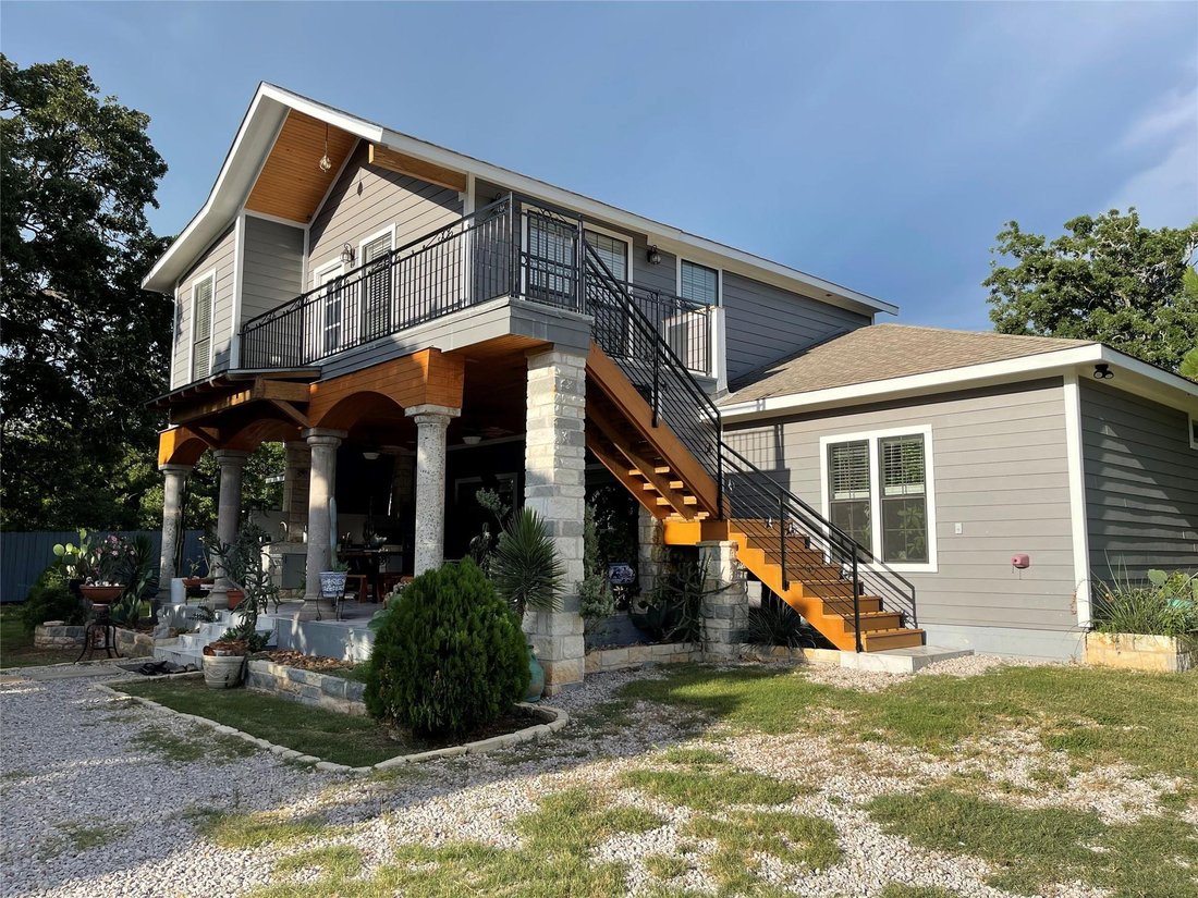 House in Bastrop, Texas, United States 1 - 18022286