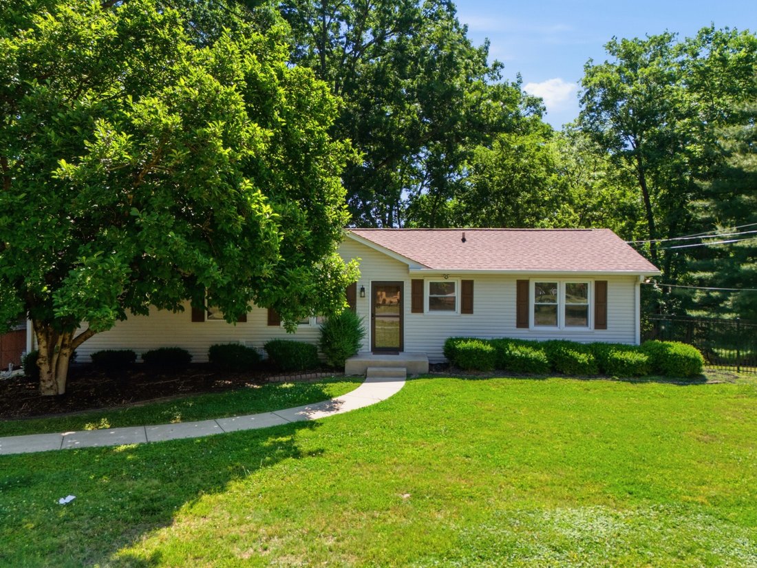 House in Gallatin, Tennessee, United States 2 - 18022451