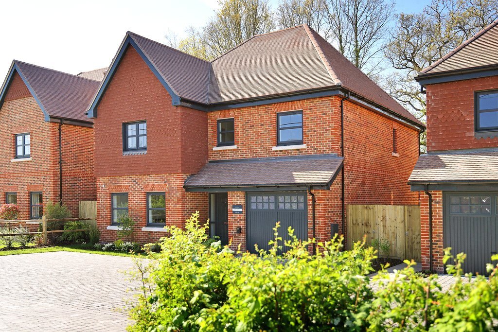 House in Chiddingfold, England 1 - 18012701