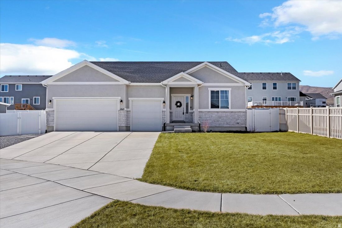 House in Saratoga Springs, Utah, United States 1 - 18022401