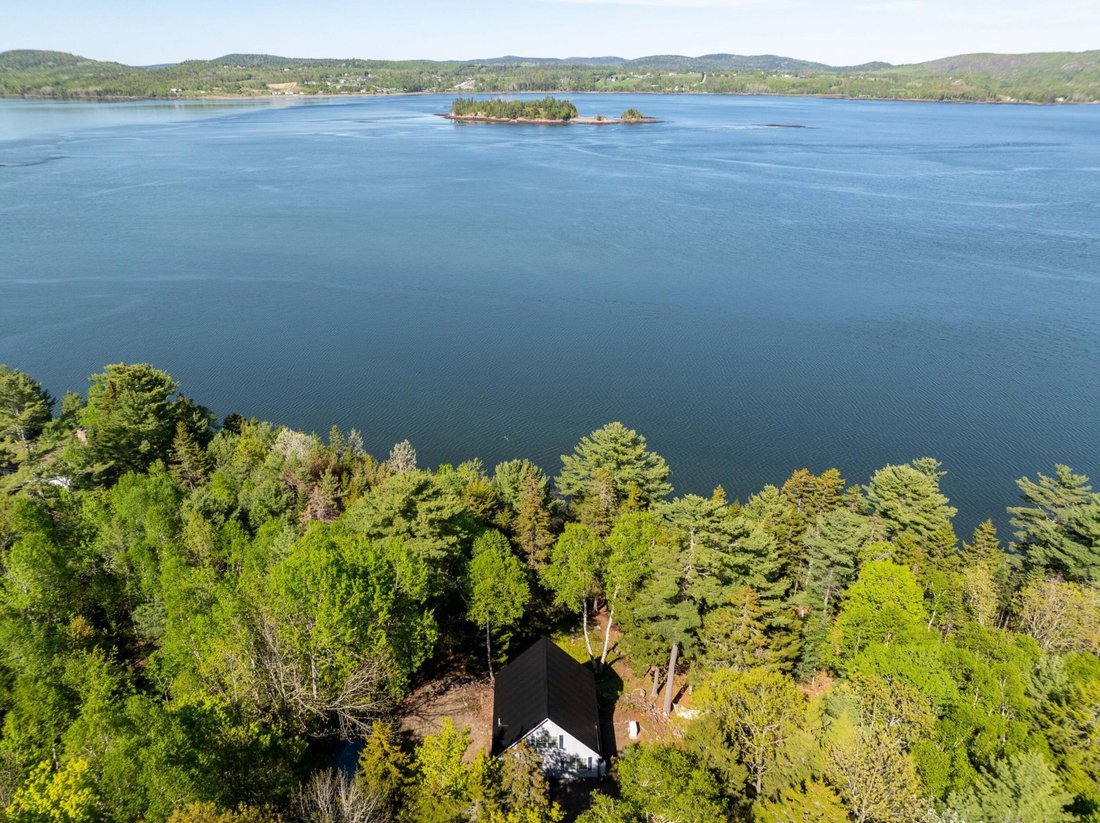 House in Calais, Maine, United States 2 - 18022152