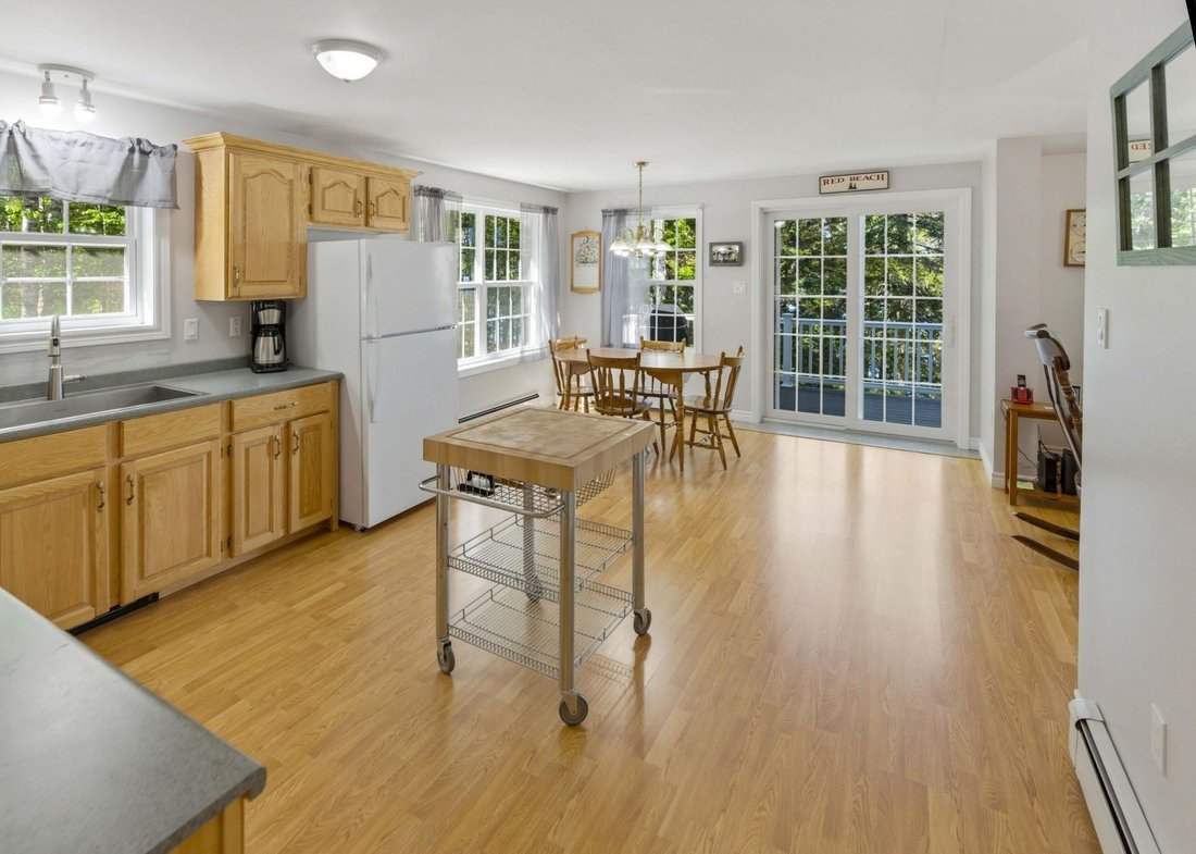 House in Calais, Maine, United States 4 - 18022152