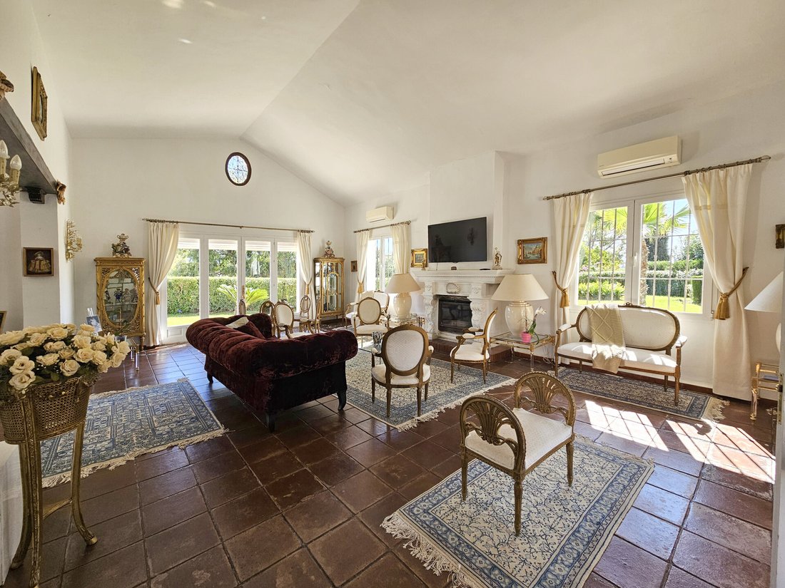 Villa in La Quinta, Benahavis, Andalusia 4 - 15460592
