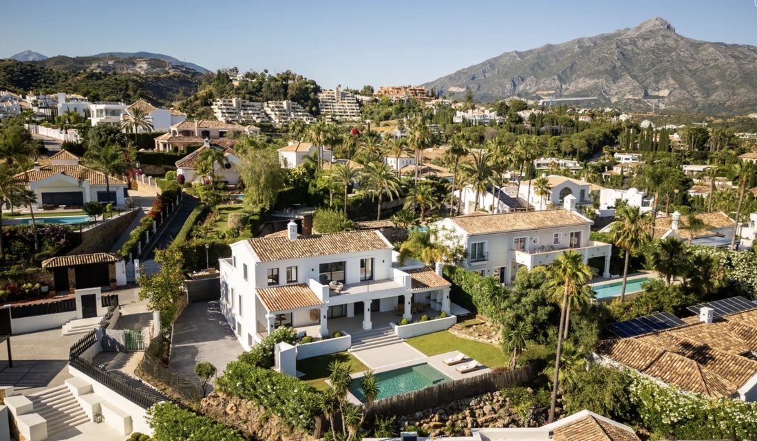 Villa in Nueva Andalucia, Marbella, Spain 2 - 16170920