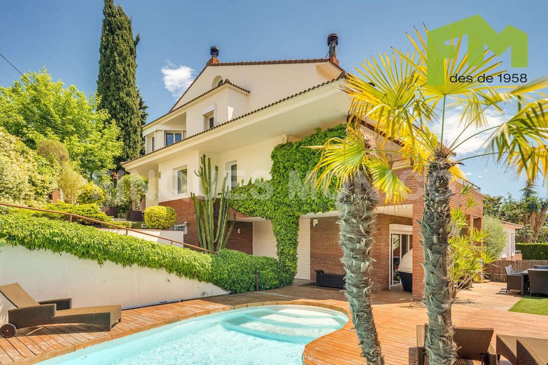 Villa in el Masnou, Catalonia, Spain 1 - 18022204