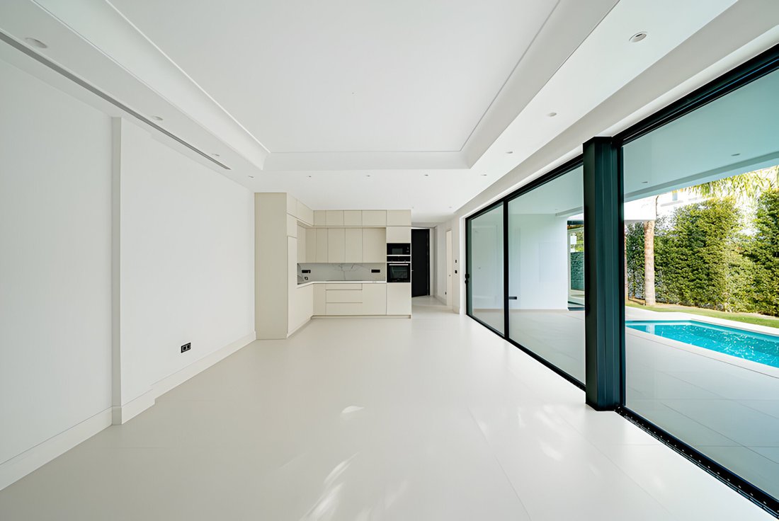 Villa in Golden Mile, Andalusia, Spain 5 - 15754421