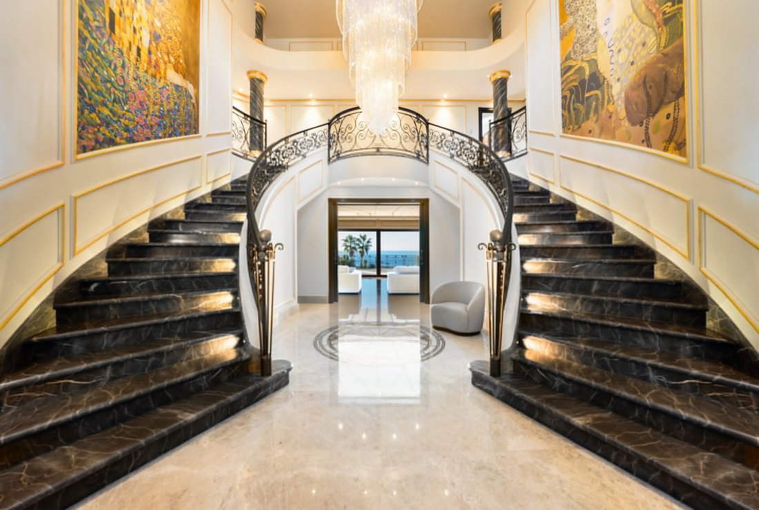 Villa in Elviria-Cabopino, Marbella, Spain 3 - 15604461