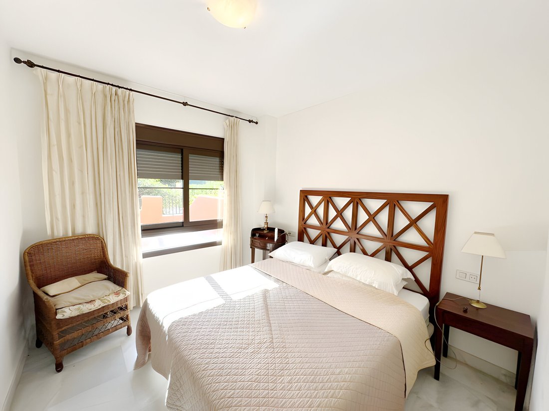 Apartment in Atalaya-Isdabe, Estepona, Andalusia 4 - 15614208