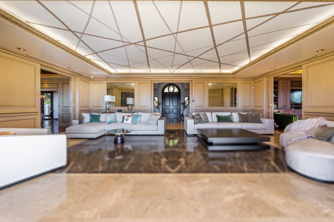 Villa in Elviria-Cabopino, Marbella, Spain 5 - 15604461