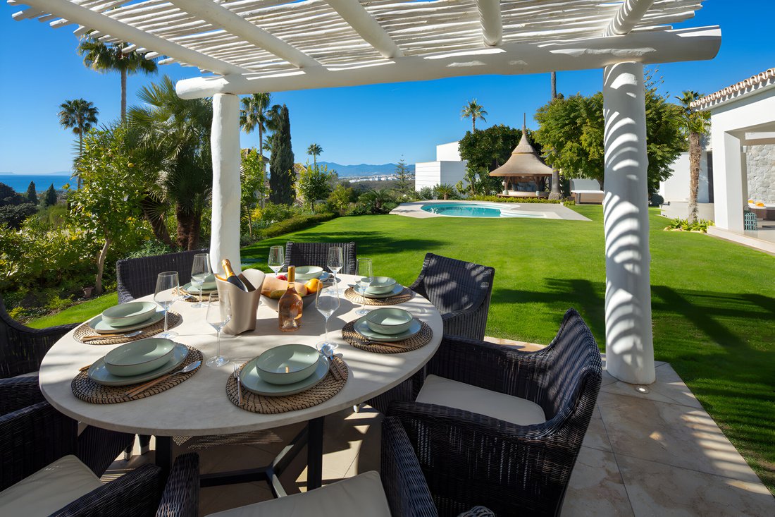 Villa in Elviria-Cabopino, Marbella, Spain 5 - 17082873