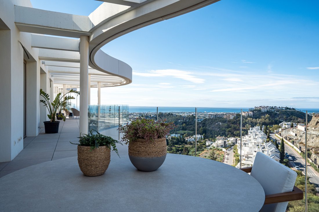 Apartment in La Quinta, Benahavis, Andalusia 2 - 11709638