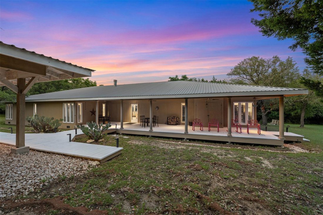 House in Briggs, Texas, United States 1 - 18022247