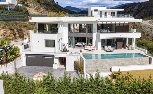 Villa in La Quinta, Benahavis, Andalusia 1