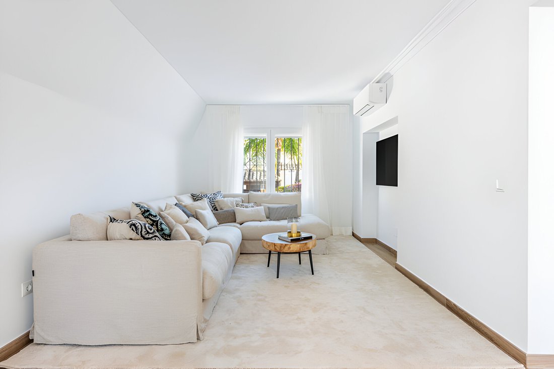 Villa in Nueva Andalucia, Marbella, Spain 4 - 15614220
