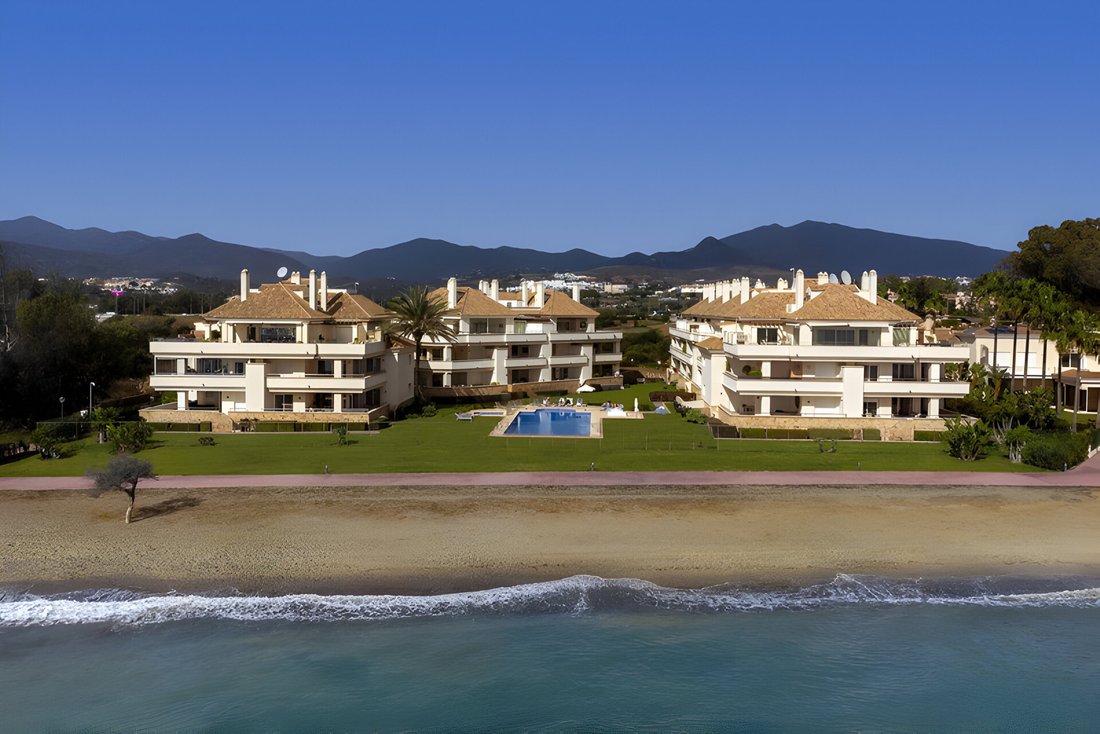 Apartment in Estepona, Andalusia, Spain 1 - 16106737