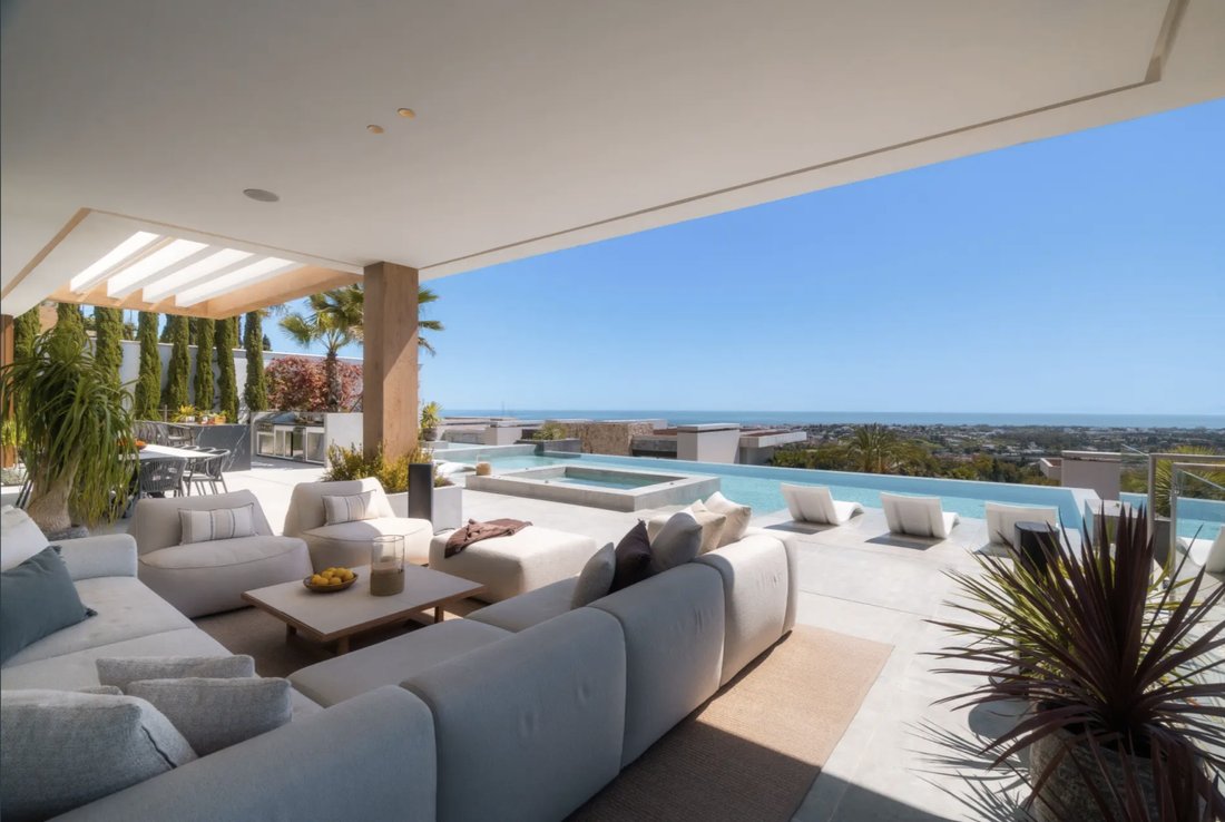 Villa in La Quinta, Benahavis, Andalusia 3 - 16163867