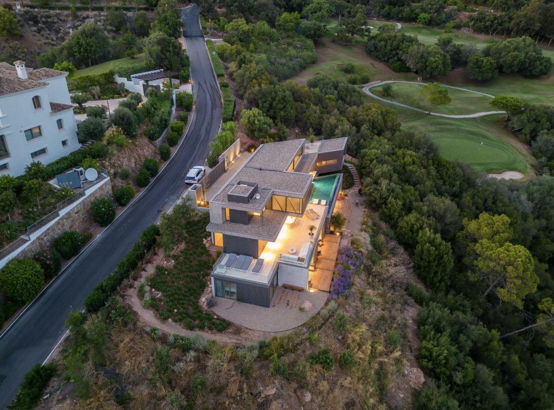 Villa in Benahavis, Andalusia, Spain 3 - 16163050