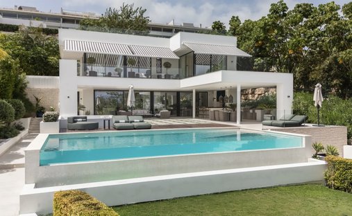 Villa en Nueva Andalucía, Marbella, España 1