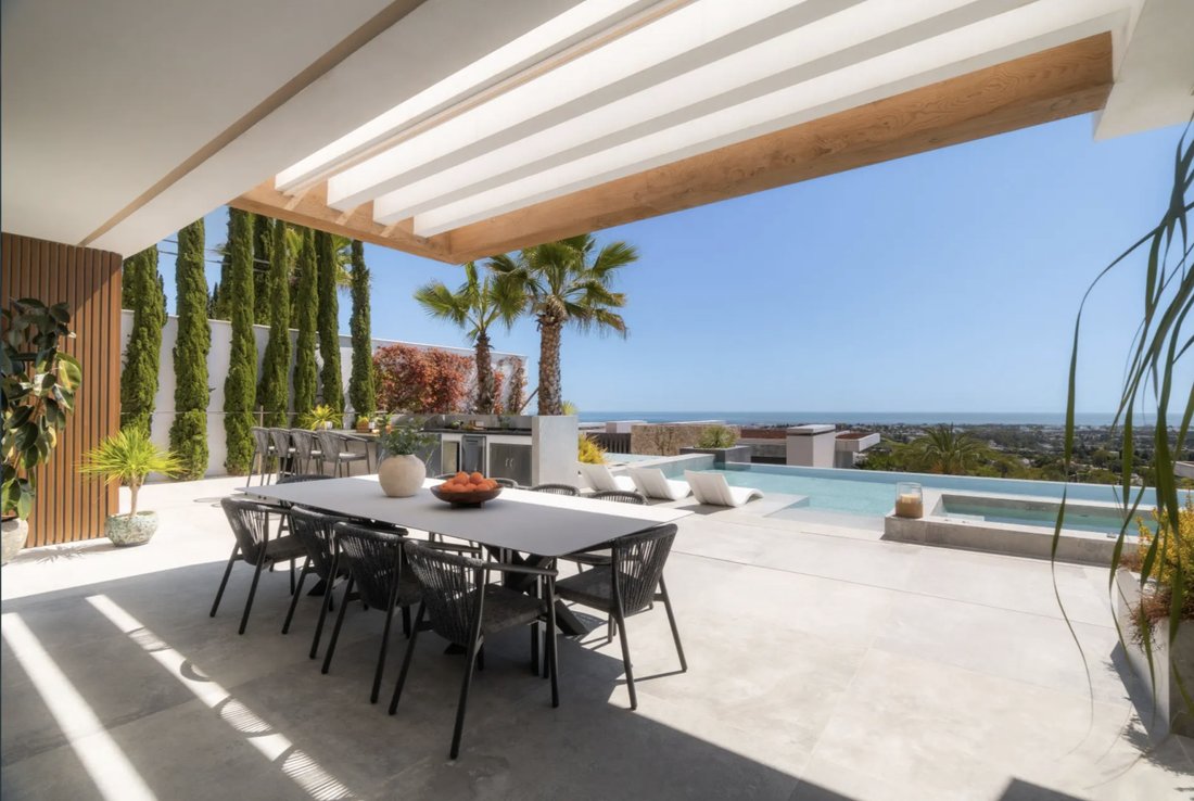 Villa in La Quinta, Benahavis, Andalusia 4 - 16163867