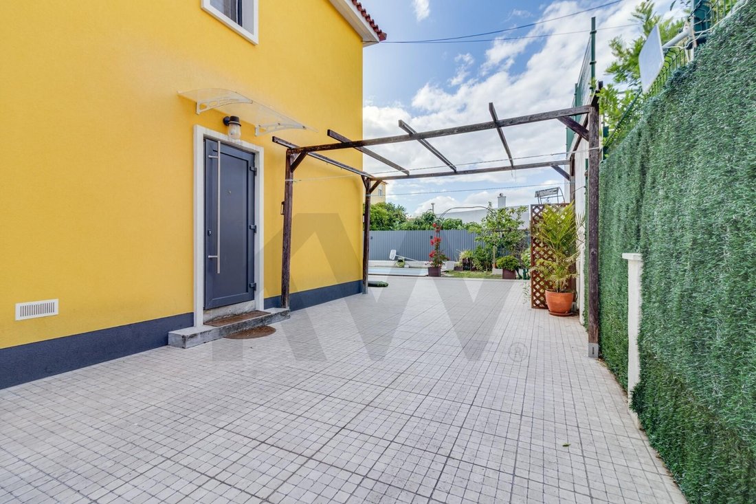 House in Benfica, Lisbon, Portugal 2 - 18022449