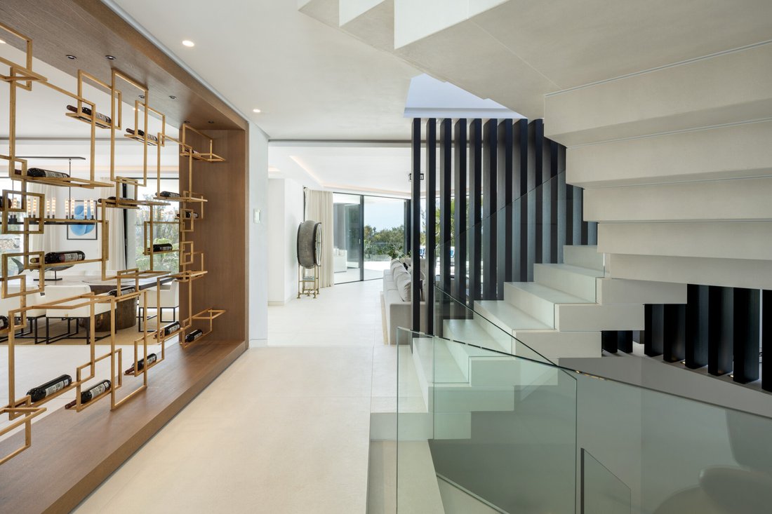 Villa in La Quinta, Benahavis, Andalusia 3 - 17914301