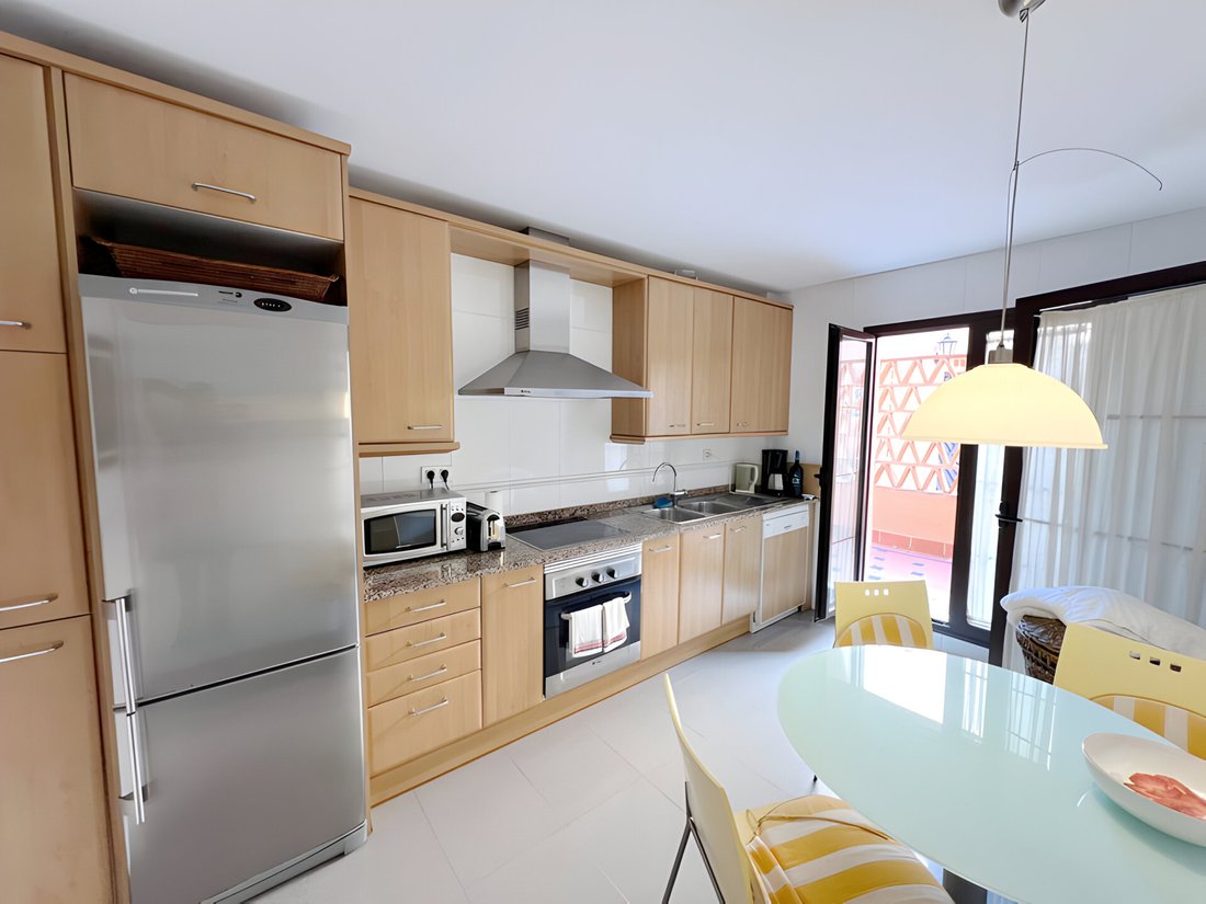 Apartment in Atalaya-Isdabe, Estepona, Andalusia 3 - 15614208