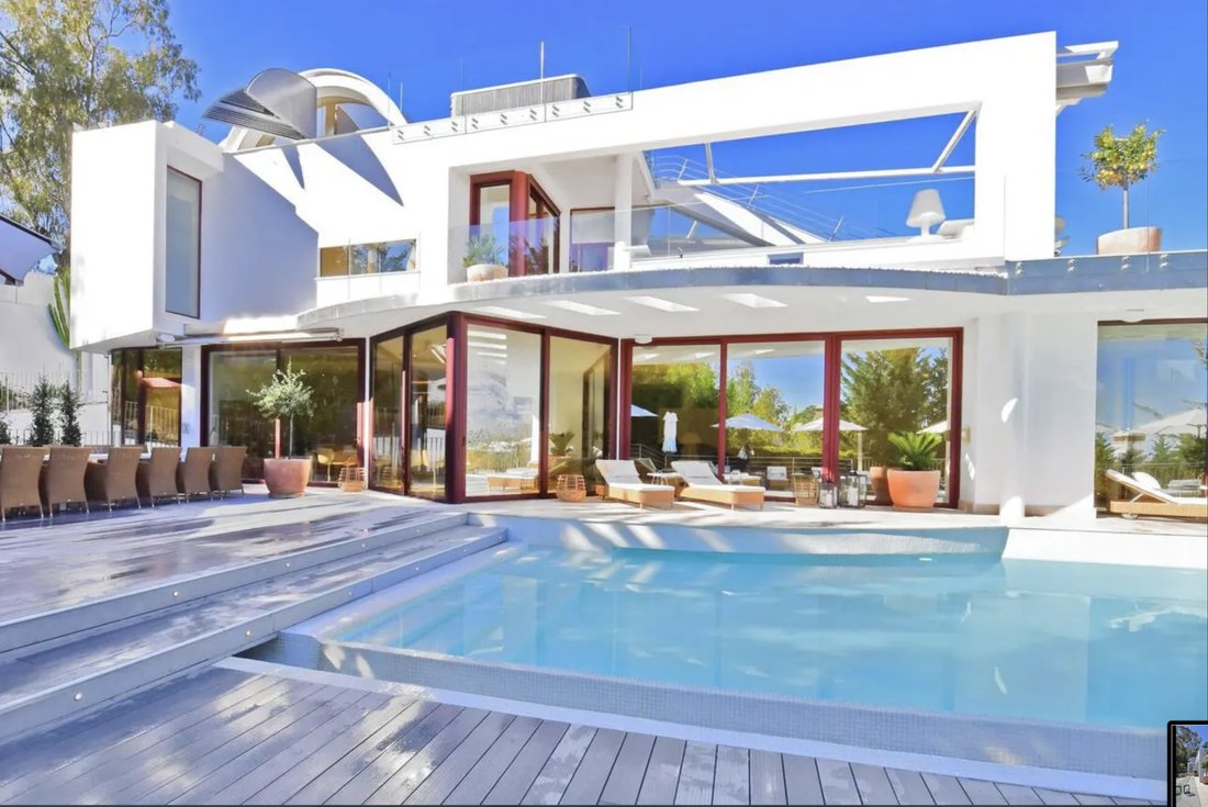 Villa in Nueva Andalucia, Marbella, Spain 2 - 16163090