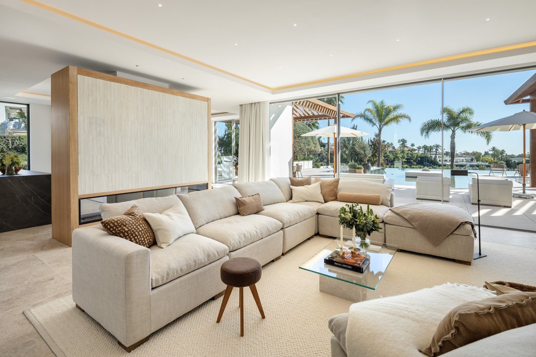 Villa in Nueva Andalucia, Marbella, Spain 3 - 15109296