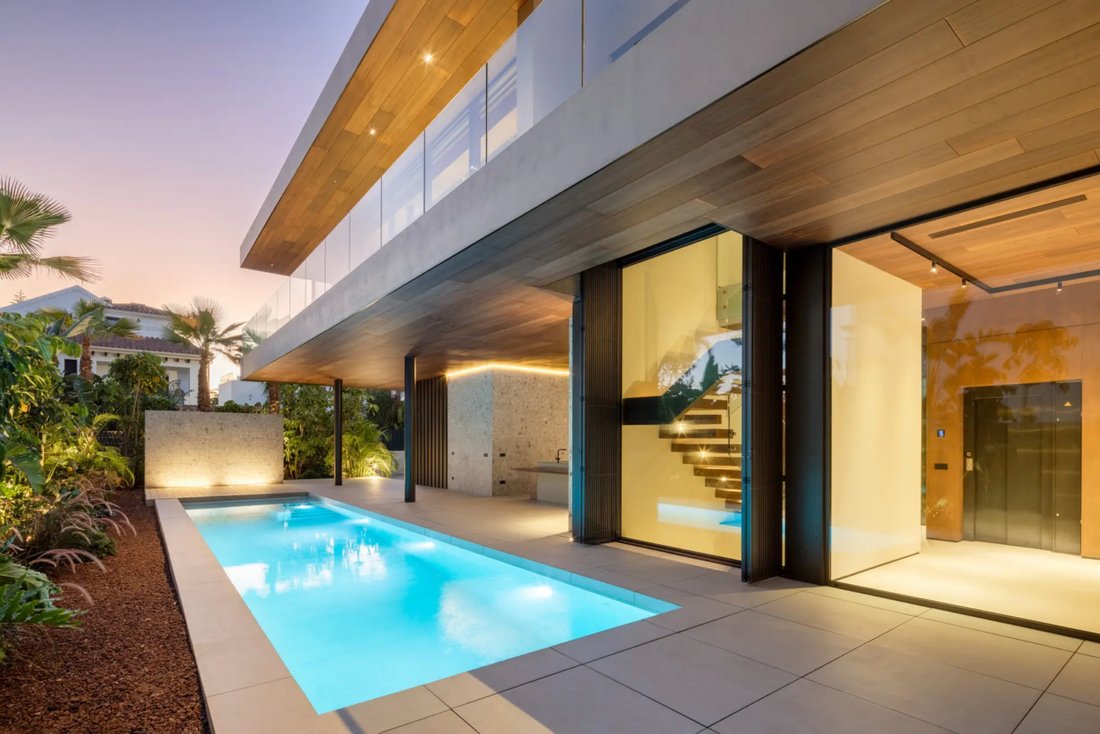 Villa in Golden Mile, Andalusia, Spain 4 - 16162804