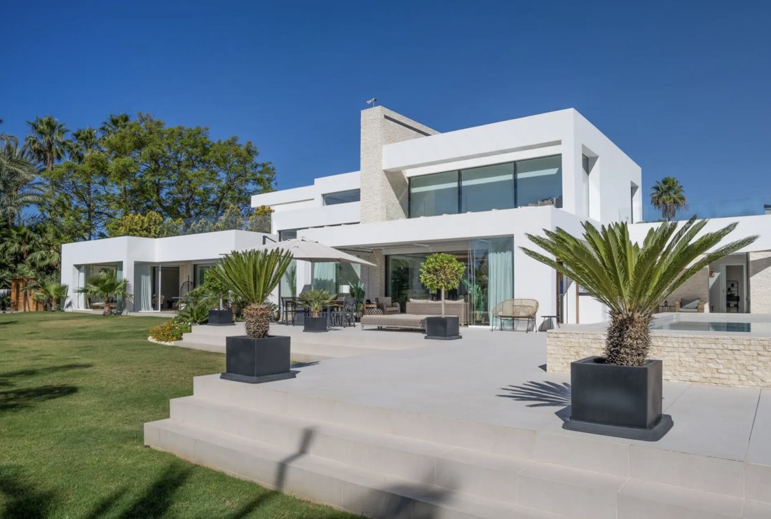 Villa in Cancelada, Estepona, Andalusia 2 - 16163687