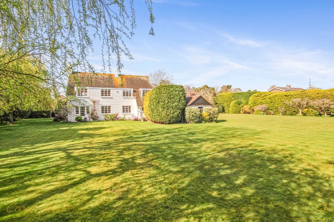 House in East Preston, England 5 - 18022479