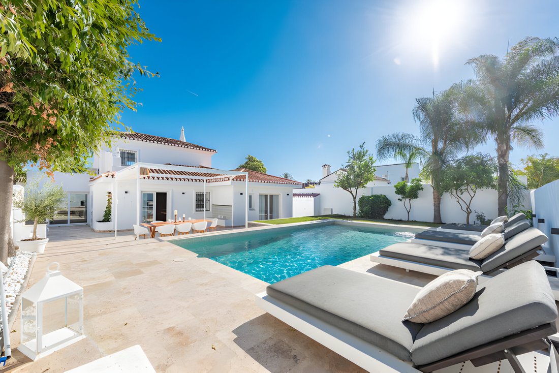 Villa in Nueva Andalucia, Marbella, Spain 2 - 15614220