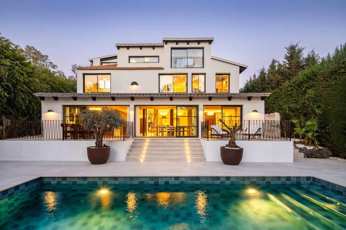 Villa in Nueva Andalucia, Marbella, Spain 1 - 17914357