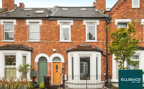 House in Childs Hill, Barnet, England 1