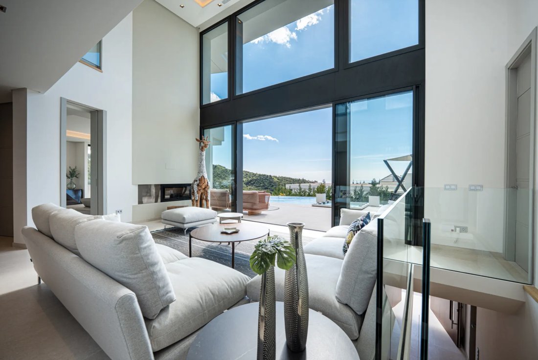 Villa in La Quinta, Benahavis, Andalusia 4 - 16171028