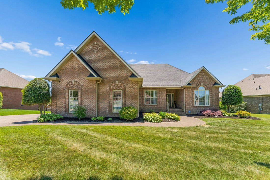 House in Cottontown, Tennessee, United States 1 - 18022399