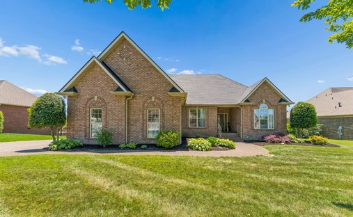 House in Cottontown, Tennessee, United States 1