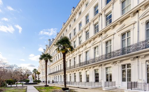 Apartment in Hyde Park, Westminster, England 1