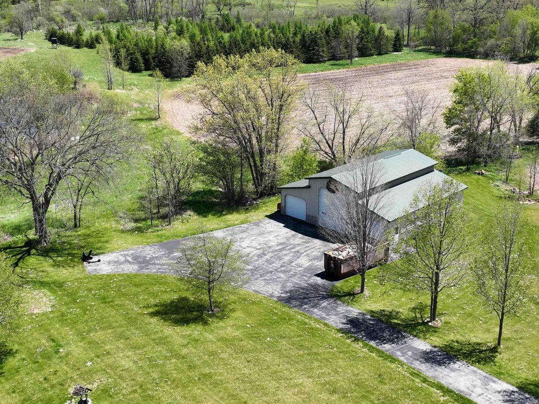 House in Saint Cloud, Wisconsin, United States 5 - 17787763