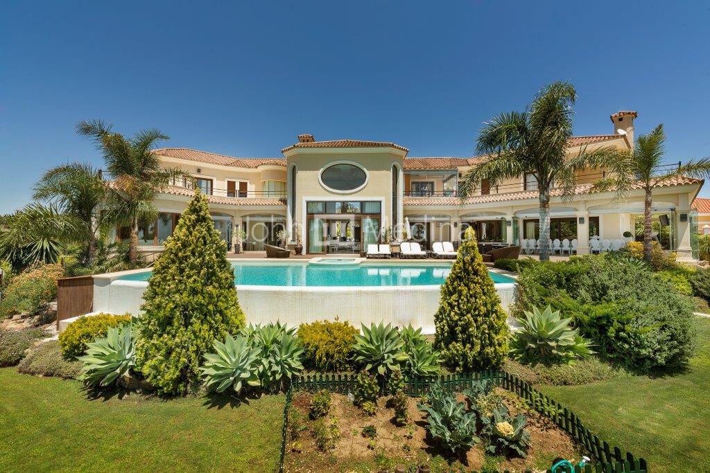 Villa in Sotogrande, San Roque, Andalusia 1 - 17442834