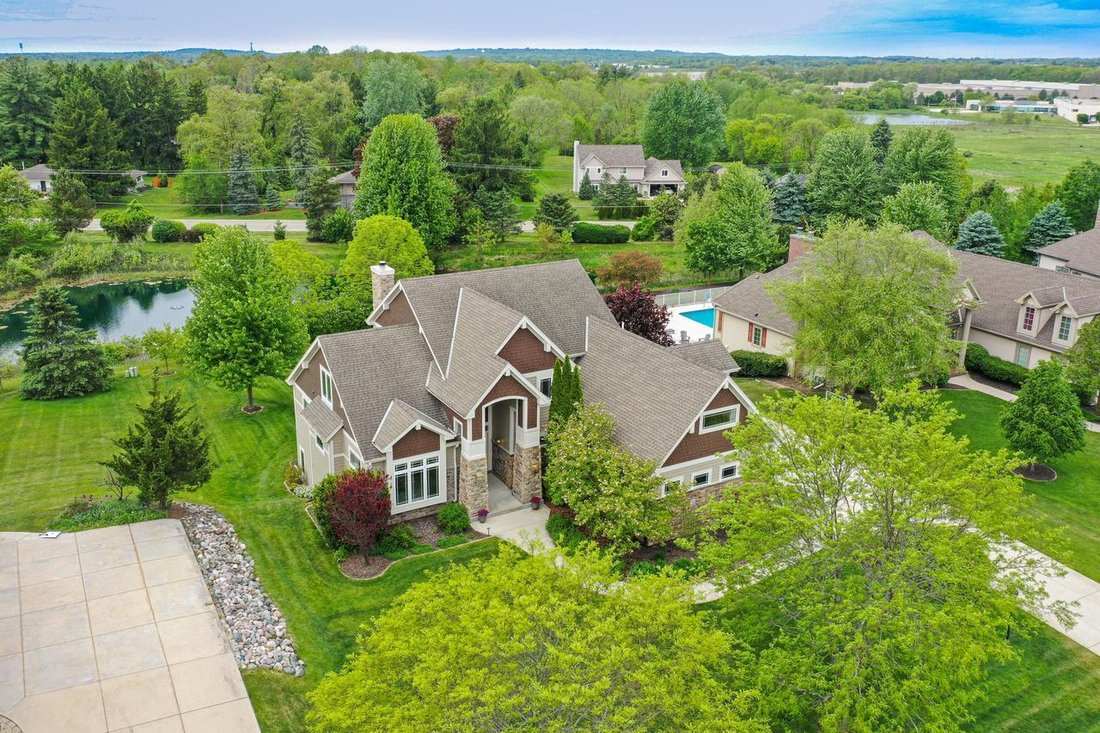 House in Menomonee Falls, Wisconsin, United States 1 - 18022202