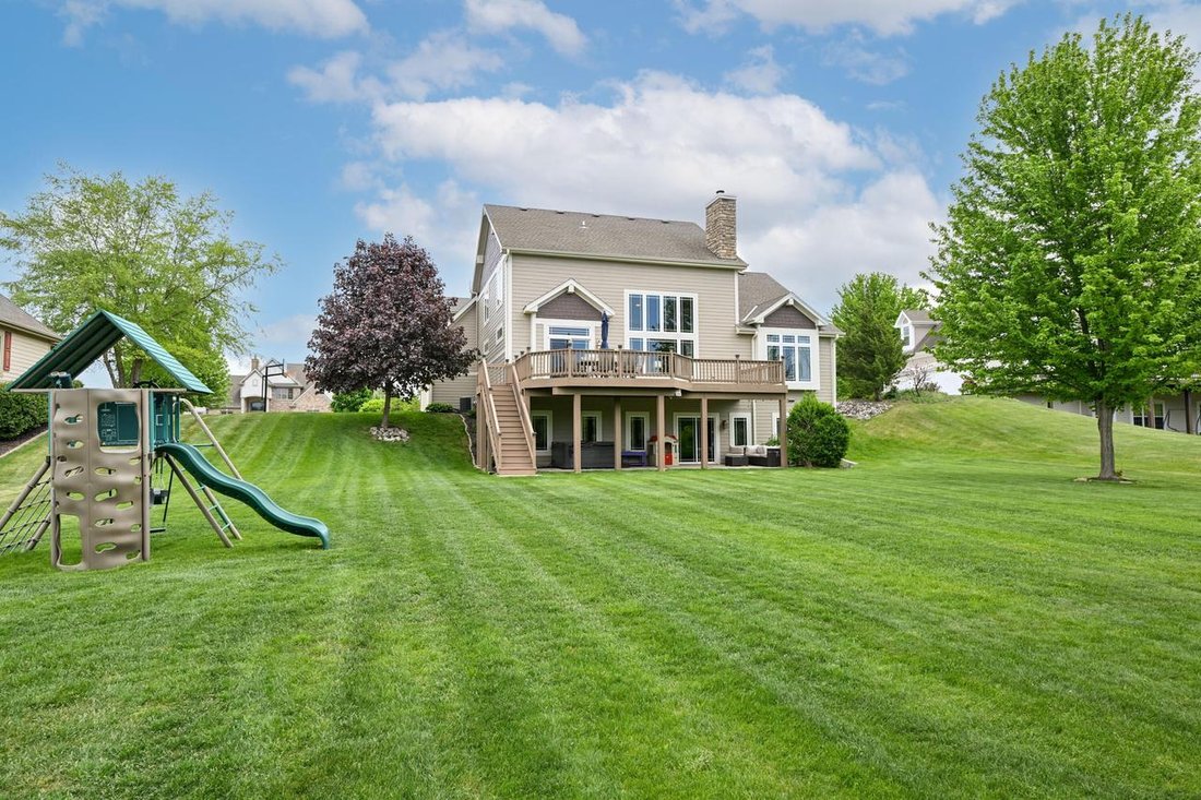 House in Menomonee Falls, Wisconsin, United States 5 - 18022202