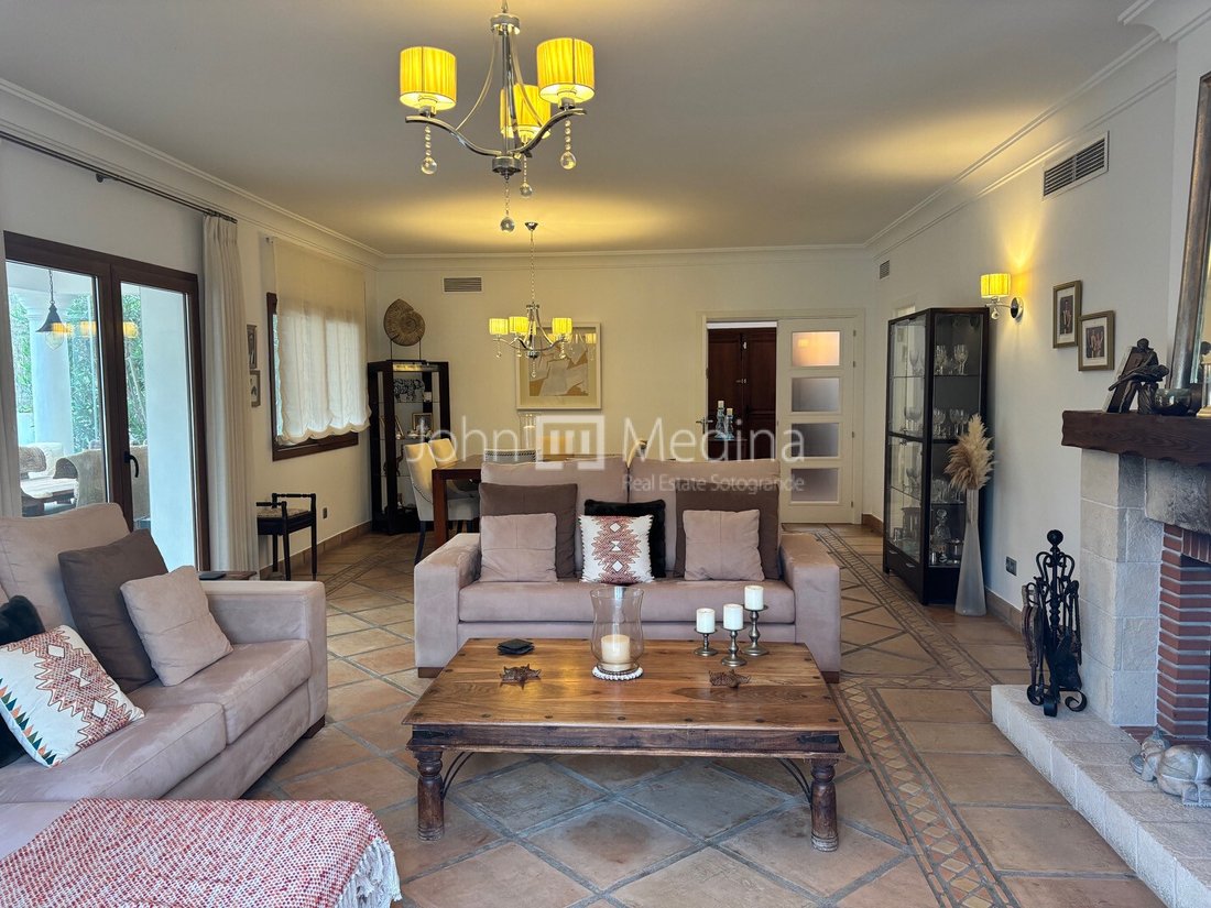Villa in Sotogrande, San Roque, Andalusia 2 - 18022625