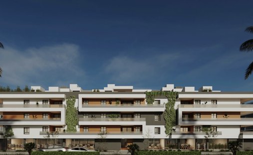 Apartment in San Pedro de Alcantara, Andalusia, Spain 1
