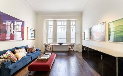 Apartment in Pimlico, Westminster, England 1