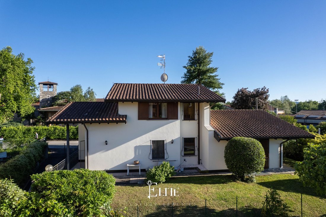 Villa in Gavirate, Lombardy, Italy 5 - 18022620