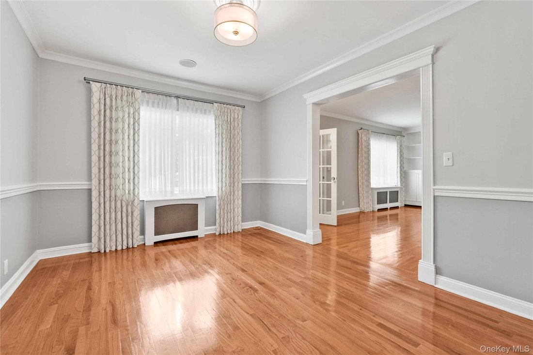 House in New York, New York, United States 5 - 18023301