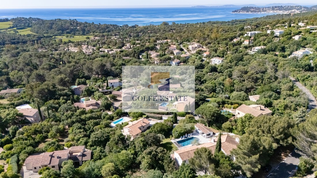 Villa in La Croix-Valmer, Provence-Alpes-Côte d'Azur, France 2 - 18022888